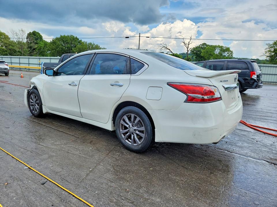 2015 Nissan Altima მანქანა იყიდება აუქციონზე, vin: 1N4AL3AP6FC595846, აუქციონის ნომერი: 60326306