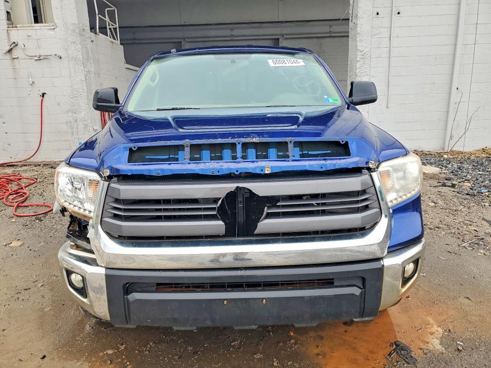 60081046 :رقم المزاد ، 5TFRM5F16FX088626 vin ، 2015 Toyota Tundra مزاد بيع
