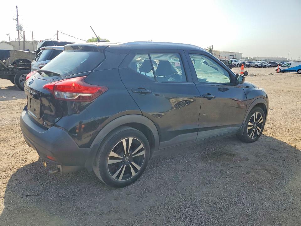 61614726 :رقم المزاد ، 3N1CP5CU3KL542027 vin ، 2019 Nissan Kicks مزاد بيع
