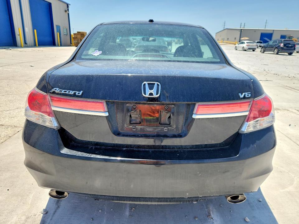 Aukcja sprzedaży 2011 Honda Accord, vin: 1HGCP3F82BA024564, numer aukcji: 60696326