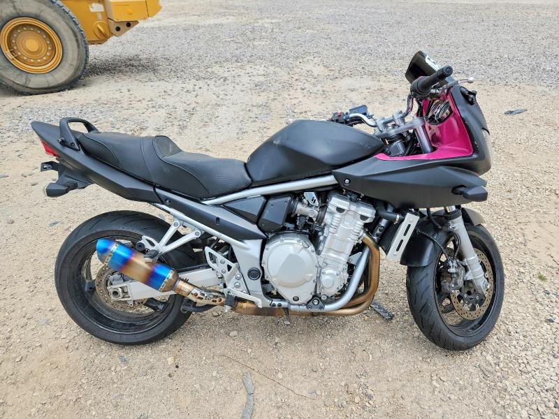 59184666 :رقم المزاد ، JS1GW72A582100245 vin ، 2008 Suzuki Gsf1250 مزاد بيع