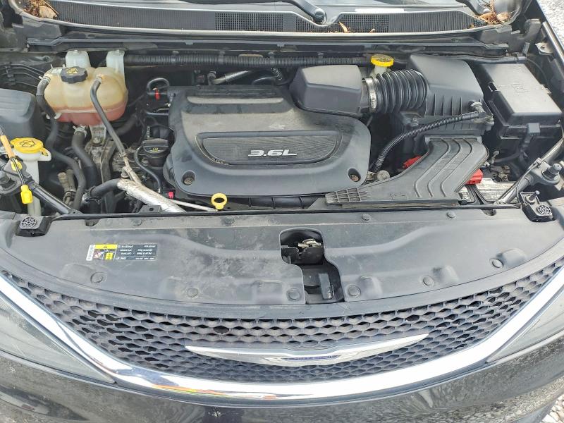 Продажа на аукционе авто 2017 Chrysler Pacifica, vin: 2C4RC1DG1HR676518, номер лота: 62632826