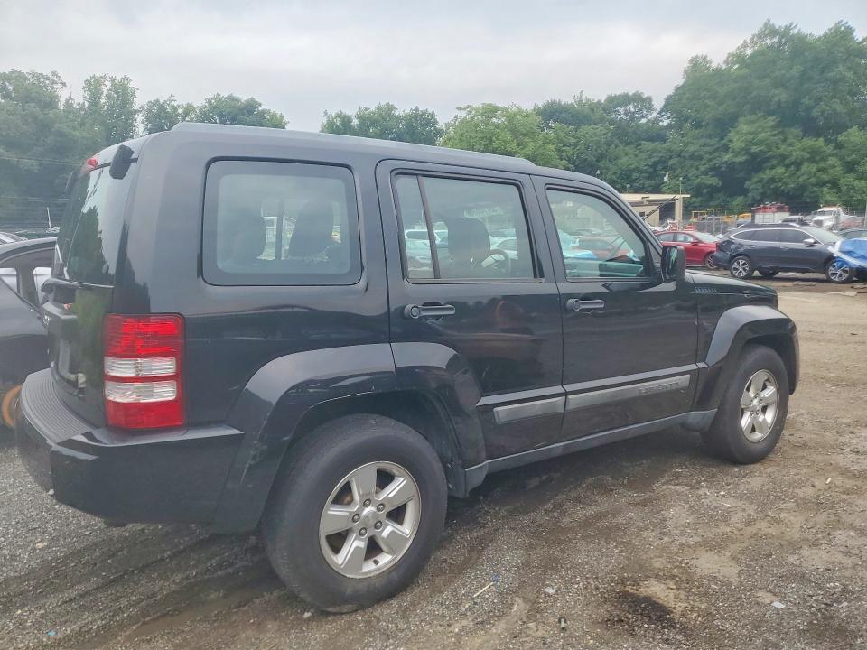 58770696 :رقم المزاد ، 1C4PJMAK9CW121565 vin ، 2012 Jeep Liberty مزاد بيع