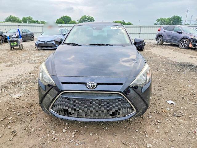 60763176 :رقم المزاد ، 3MYDLBYV1KY516107 vin ، 2019 Toyota Yaris مزاد بيع