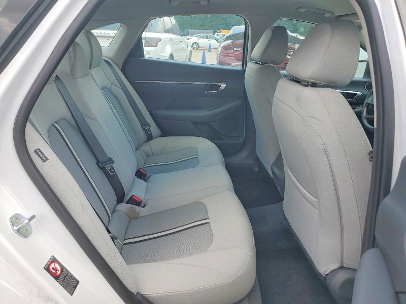 Продажа на аукционе авто 2022 Hyundai Sonata, vin: 5NPEG4JA1NH135465, номер лота: 59153046