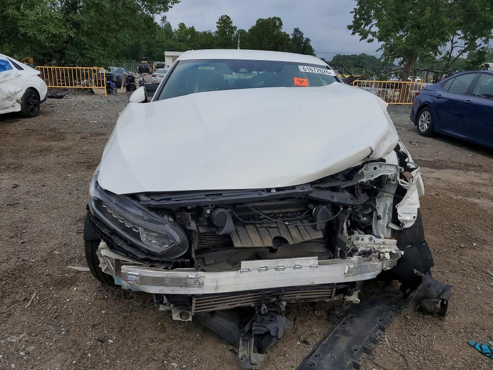 Продажа на аукционе авто 2020 Honda Accord, vin: 1HGCV1F3XLA111905, номер лота: 61672626