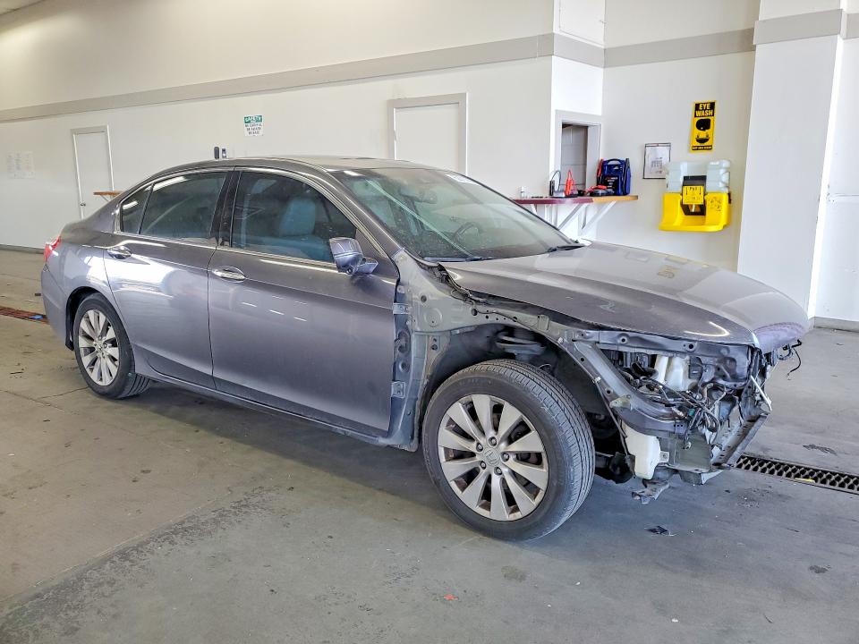 62210766 :رقم المزاد ، 1HGCR3F94DA033840 vin ، 2013 Honda Accord مزاد بيع