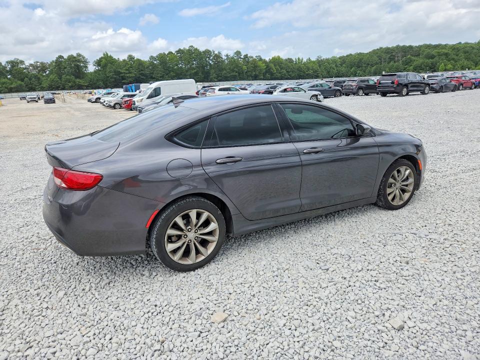 62085316 :رقم المزاد ، 1C3CCCDG2FN665124 vin ، 2015 Chrysler 200 مزاد بيع