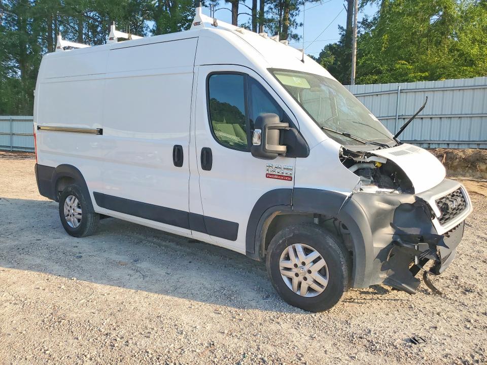 60765786 :رقم المزاد ، 3C6TRVBG2LE104213 vin ، 2020 Ram Promaster 1500 مزاد بيع