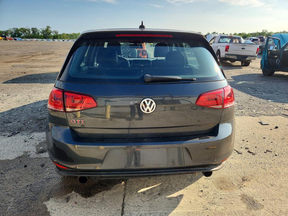 62403836 :رقم المزاد ، 3VW447AU3FM056355 vin ، 2015 Volkswagen Gti مزاد بيع
