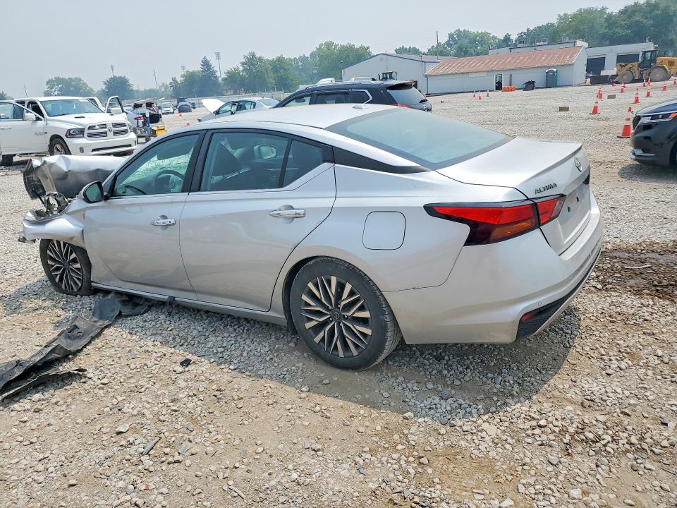 61546886 :رقم المزاد ، 1N4BL4DV5PN386303 vin ، 2023 Nissan Altima مزاد بيع