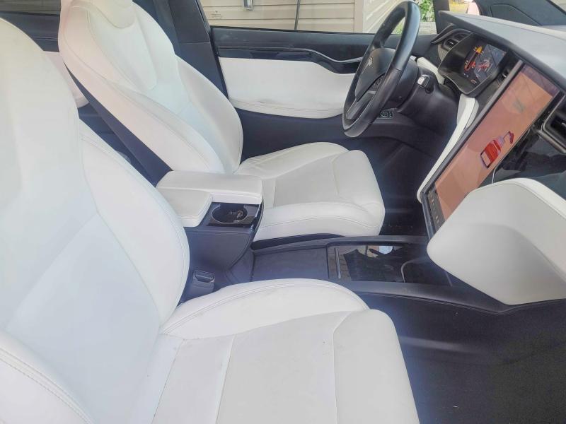 Продажа на аукционе авто 2019 Tesla Model X, vin: 5YJXCAE22KF189454, номер лота: 62994096