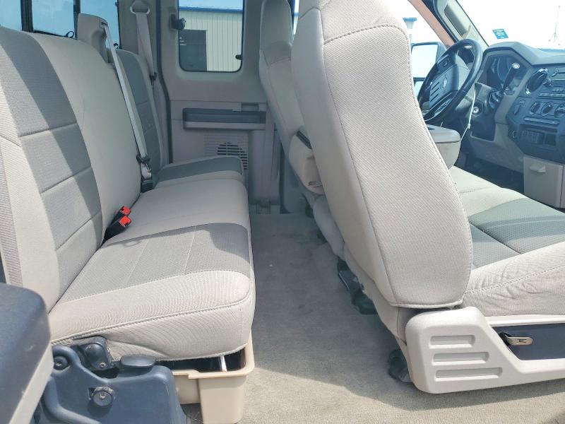 61601726 :رقم المزاد ، 1FTSX21538EC36036 vin ، 2008 Ford F250 مزاد بيع