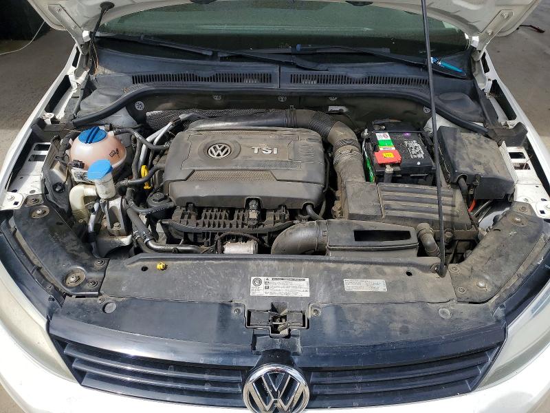 2014 Volkswagen Jetta მანქანა იყიდება აუქციონზე, vin: 3VWD17AJ1EM382071, აუქციონის ნომერი: 62355396