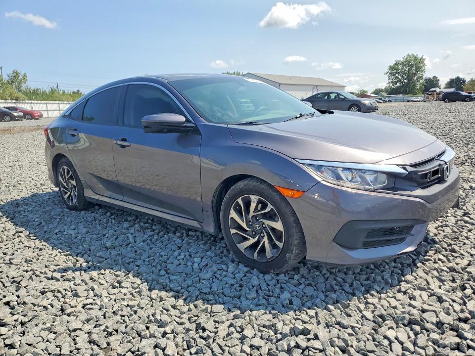 62892956 :رقم المزاد ، 19XFC2F7XHE082517 vin ، 2017 Honda Civic مزاد بيع