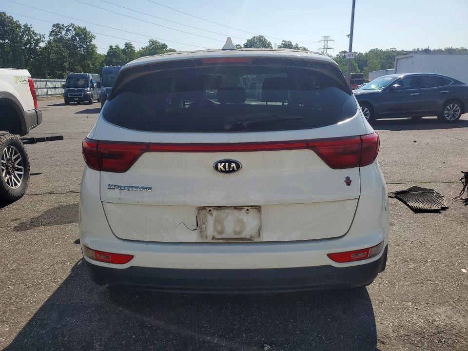 2017 Kia Sportage მანქანა იყიდება აუქციონზე, vin: KNDPMCAC0H7157124, აუქციონის ნომერი: 61184416