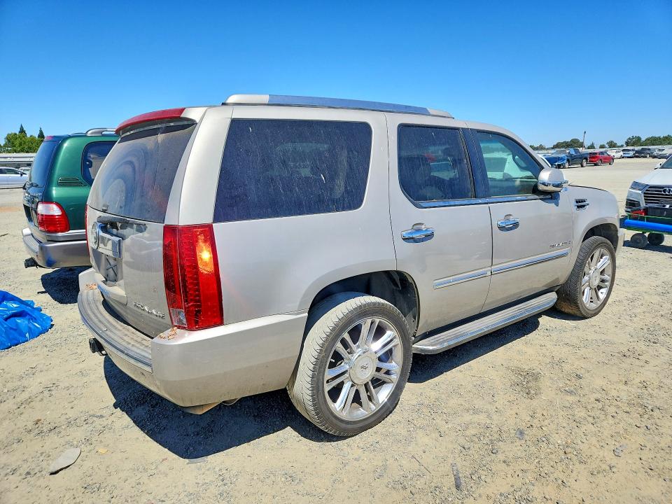 Продаж на аукціоні авто 2009 Cadillac Escalade, vin: 1GYFC23229R147126, номер лоту: 59897966