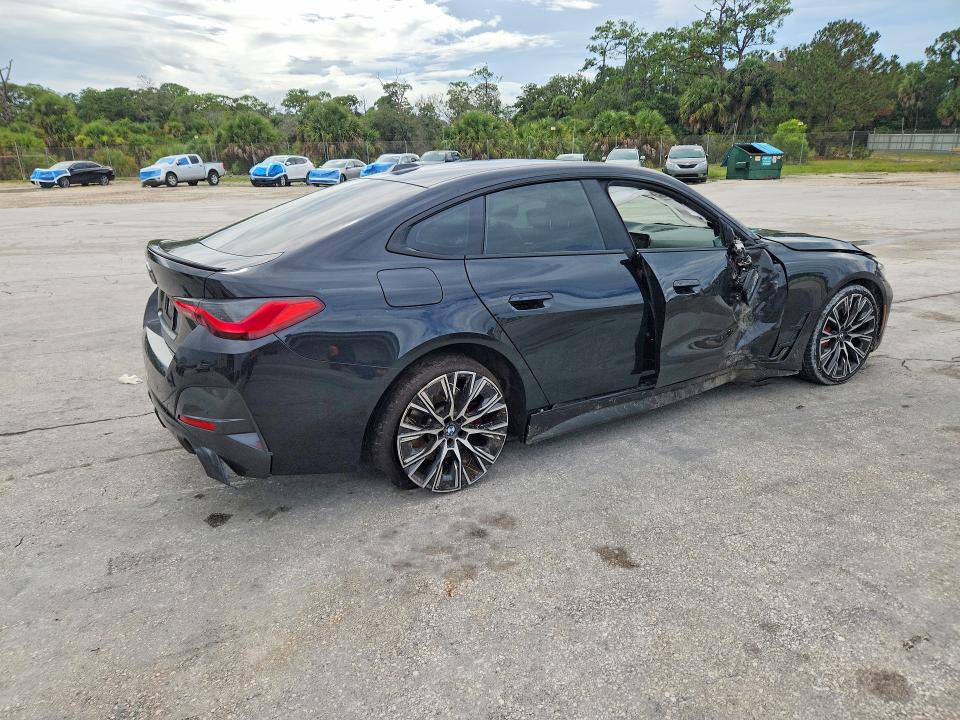 59694006 :رقم المزاد ، WBA63AV06NFM12750 vin ، 2022 Bmw 430i مزاد بيع