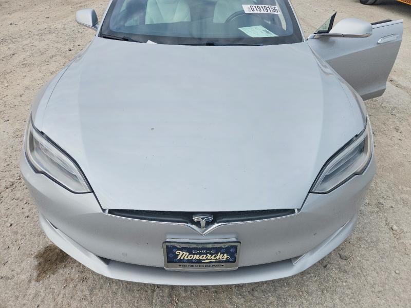 Продажа на аукционе авто 2018 Tesla Model S, vin: 5YJSA1E25JF268342, номер лота: 61919156