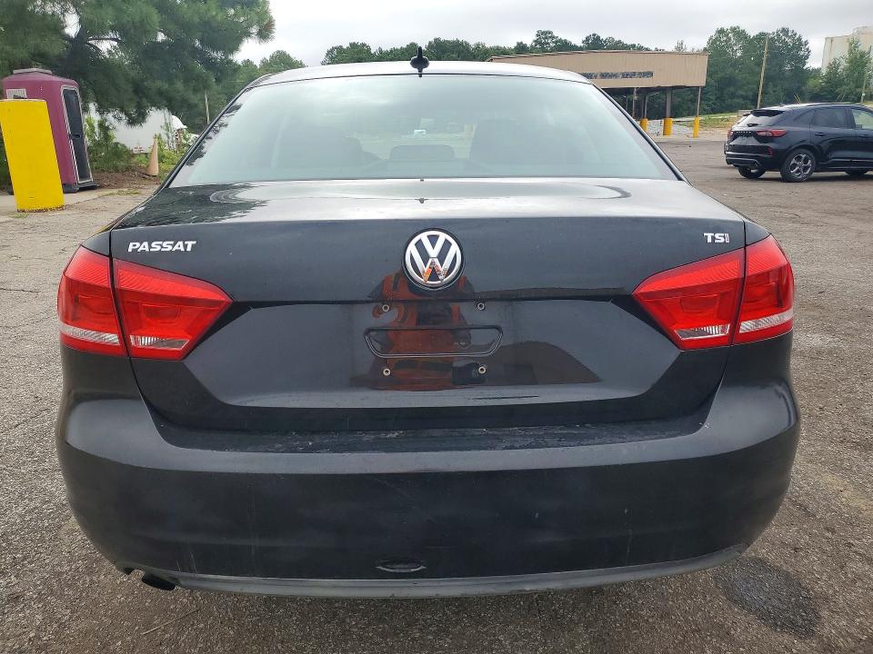 2015 Volkswagen Passat მანქანა იყიდება აუქციონზე, vin: 1VWAT7A32FC055471, აუქციონის ნომერი: 60941826