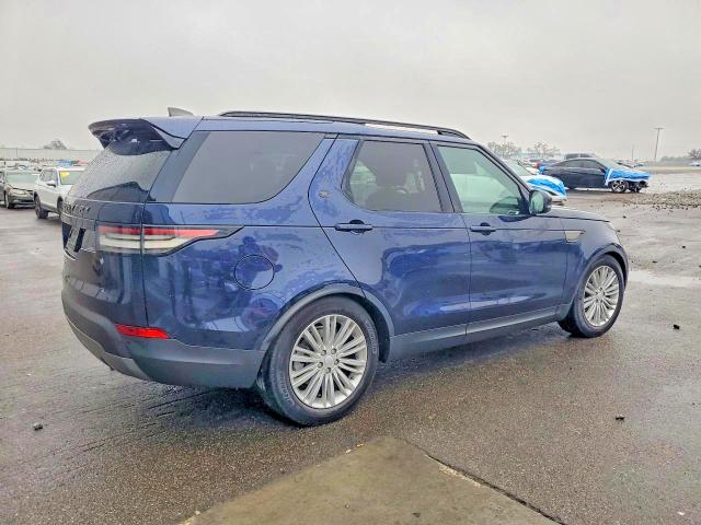 2017 Land Rover Discovery მანქანა იყიდება აუქციონზე, vin: SALRGBBV2HA036097, აუქციონის ნომერი: 61432556