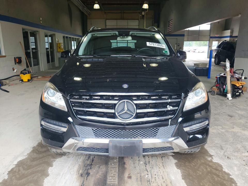 Продажа на аукционе авто 2015 Mercedes-benz Ml, vin: 4JGDA5HB1FA450434, номер лота: 57973866