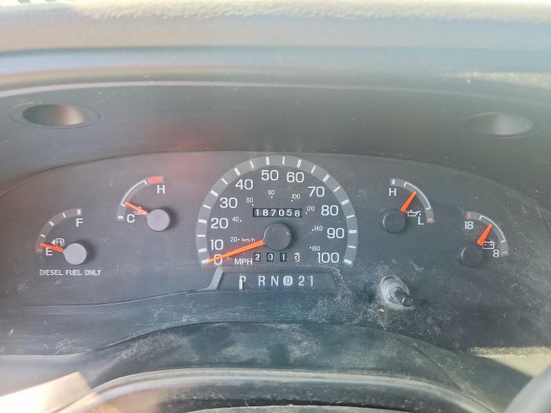 Продажа на аукционе авто 2000 Ford Econoline, vin: 1FMNE31F8YHB06815, номер лота: 61197266
