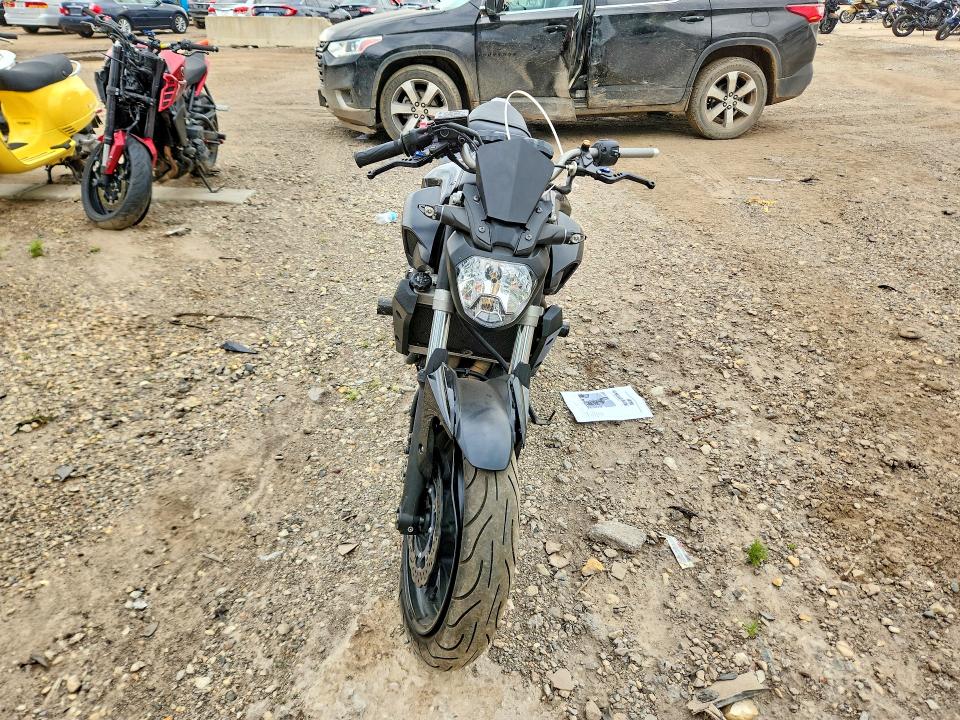2016 Yamaha Fz07 მანქანა იყიდება აუქციონზე, vin: JYARM06E5GA008769, აუქციონის ნომერი: 60192896