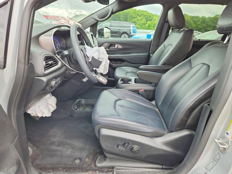 Auction sale of the 2026 Chrysler Pacifica, vin: 2C4RC1BG4TR155479, lot number: 63333826