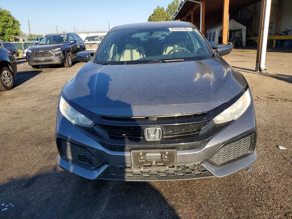 2018 Honda Civic მანქანა იყიდება აუქციონზე, vin: SHHFK7H28JU235167, აუქციონის ნომერი: 61954466