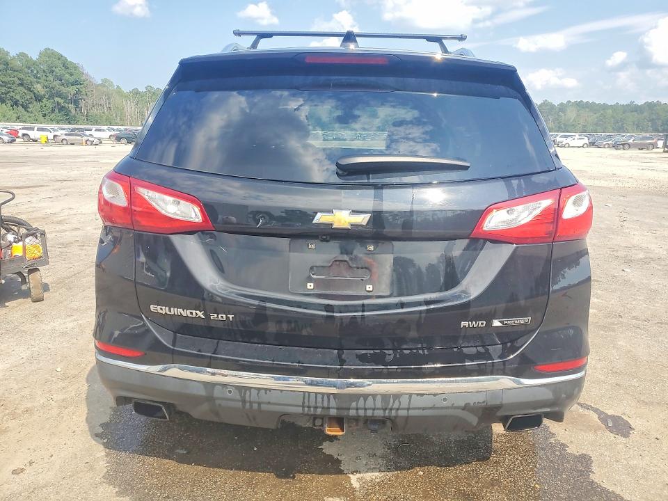 2018 Chevrolet Equinox მანქანა იყიდება აუქციონზე, vin: 2GNAXWEX9J6137897, აუქციონის ნომერი: 62279236