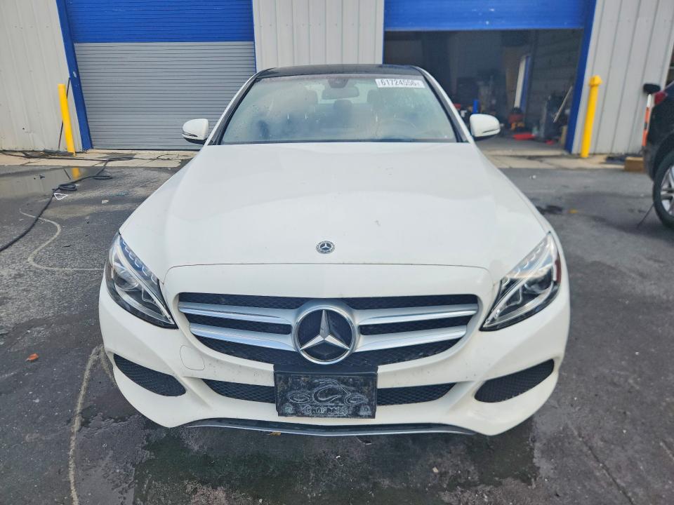 2018 Mercedes-benz C მანქანა იყიდება აუქციონზე, vin: WDDWF4KB1JR409464, აუქციონის ნომერი: 61724556