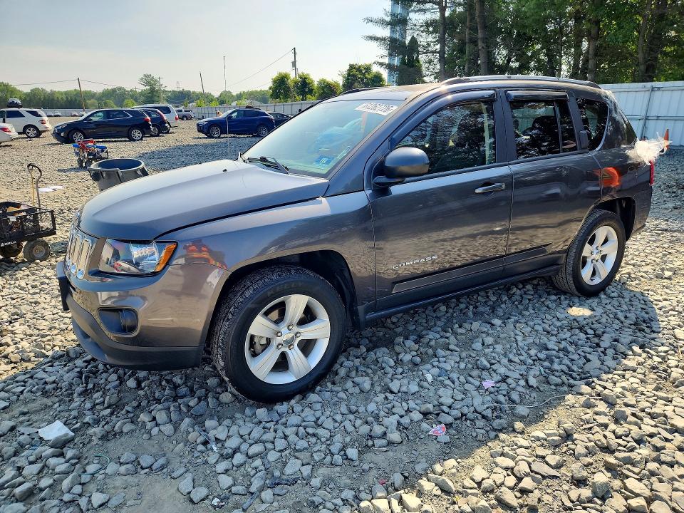 2016 Jeep Compass მანქანა იყიდება აუქციონზე, vin: 1C4NJDBB2GD780160, აუქციონის ნომერი: 61262726