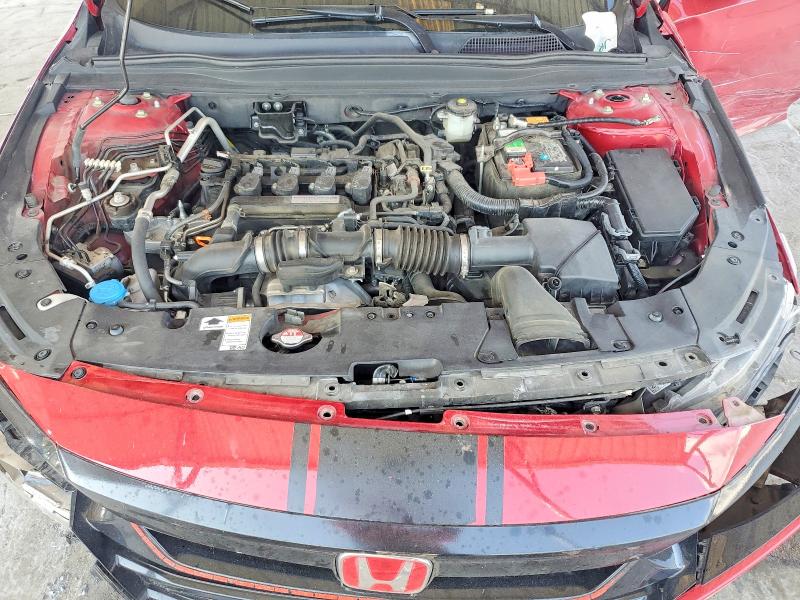 60363006 :رقم المزاد ، 1HGCV1F33JA191139 vin ، 2018 Honda Accord مزاد بيع