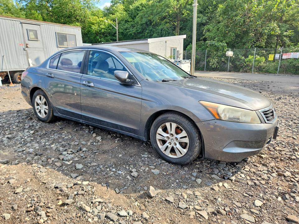 Продаж на аукціоні авто 2010 Honda Accord, vin: 1HGCP2F4XAA102921, номер лоту: 61052156