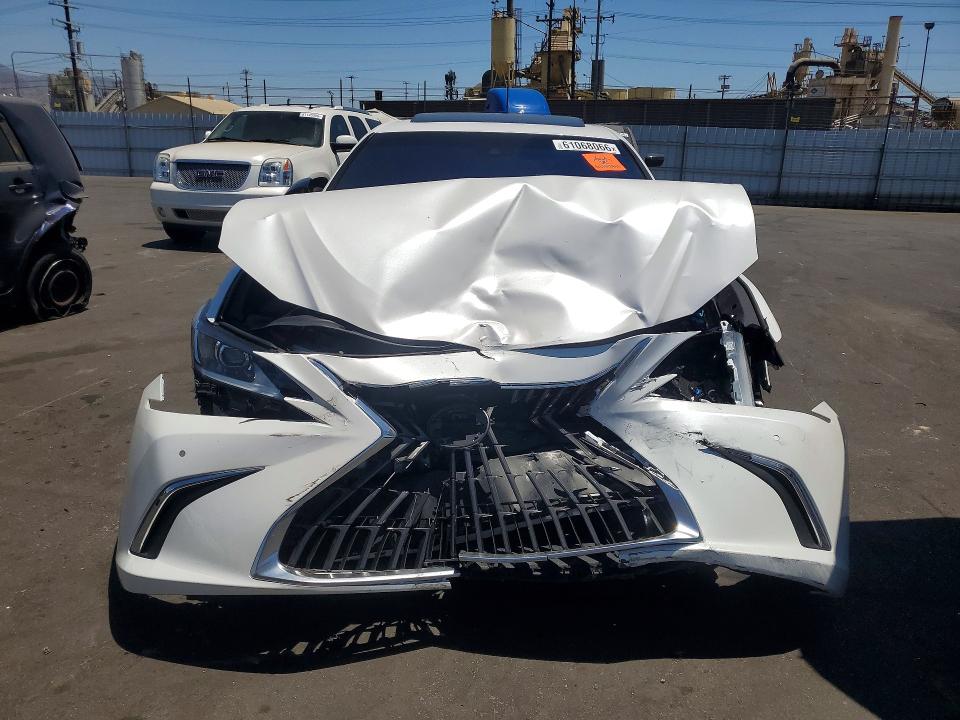 Продаж на аукціоні авто 2024 Lexus Es 300h, vin: 58ADA1C10RU049332, номер лоту: 61068066