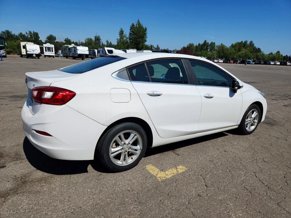 Продажа на аукционе авто 2018 Chevrolet Cruze, vin: 1G1BE5SM1J7137201, номер лота: 60055676