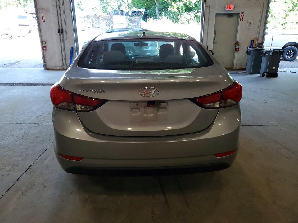 60382226 :رقم المزاد ، 5NPDH4AE0FH647117 vin ، 2015 Hyundai Elantra مزاد بيع