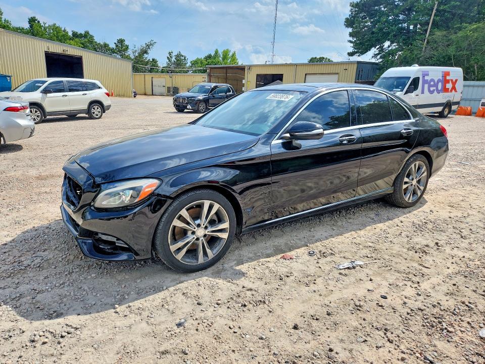 2015 Mercedes-benz C მანქანა იყიდება აუქციონზე, vin: 55SWF4KB9FU036096, აუქციონის ნომერი: 59823876