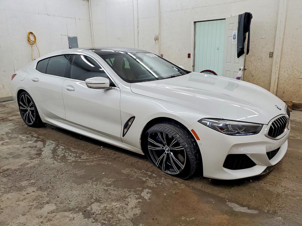 Продажа на аукционе авто 2022 Bmw M850xi, vin: WBAGV8C00NCG97413, номер лота: 62559676