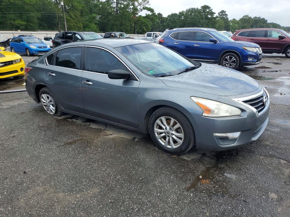 2014 Nissan Altima მანქანა იყიდება აუქციონზე, vin: 1N4AL3AP7EN244656, აუქციონის ნომერი: 61910356