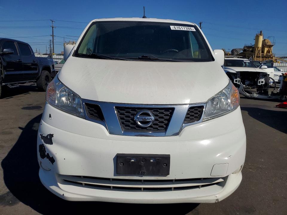 Продажа на аукционе авто 2015 Nissan Nv200, vin: 3N6CM0KN9FK730031, номер лота: 61617386