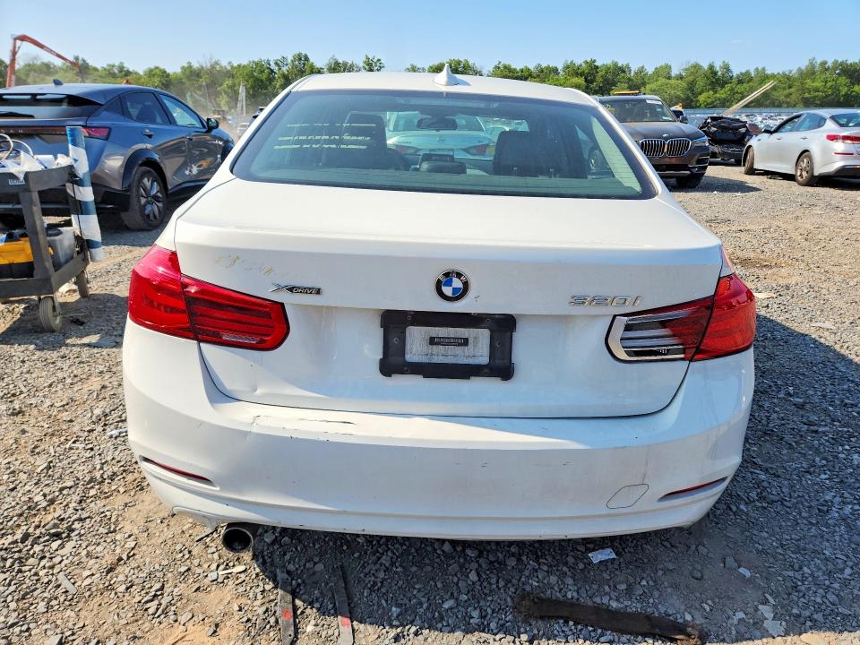 Продажа на аукционе авто 2018 Bmw 320, vin: WBA8A3C54JA499628, номер лота: 62432726
