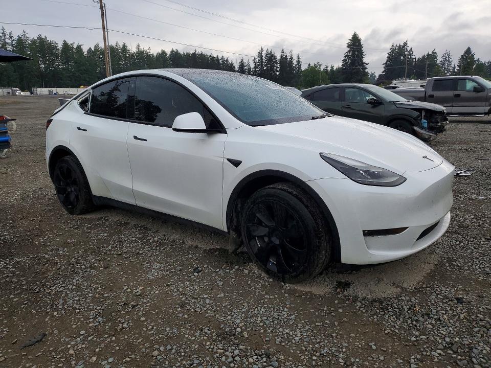 2023 Tesla Model Y მანქანა იყიდება აუქციონზე, vin: 7SAYGDEEXPF682572, აუქციონის ნომერი: 60808256