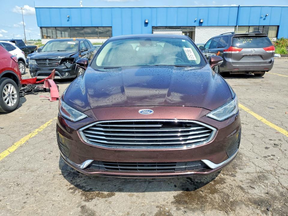 Продаж на аукціоні авто 2019 Ford Fusion, vin: 3FA6P0MU7KR197406, номер лоту: 61911366