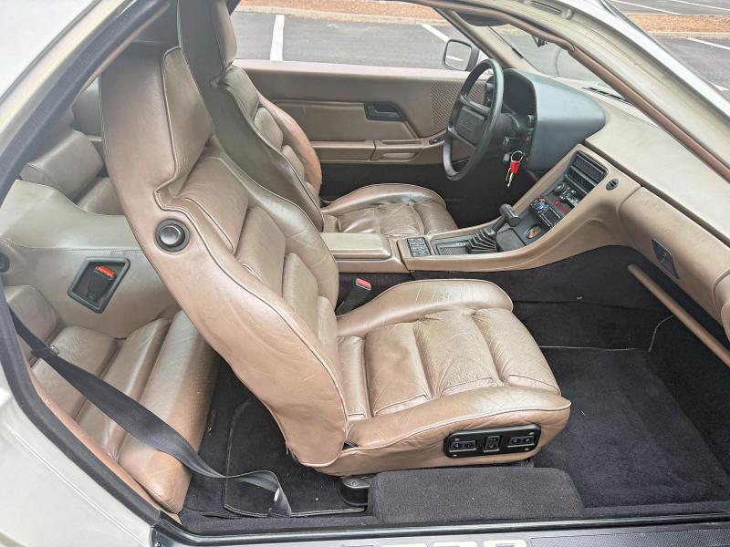 1982 Porsche 928 მანქანა იყიდება აუქციონზე, vin: WP0JA092XCS820309, აუქციონის ნომერი: 61710166