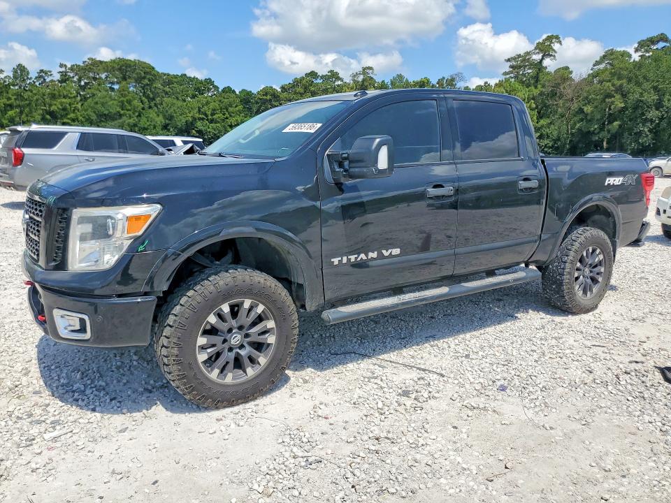 59365186 :رقم المزاد ، 1N6AA1E55JN504346 vin ، 2018 Nissan Titan مزاد بيع