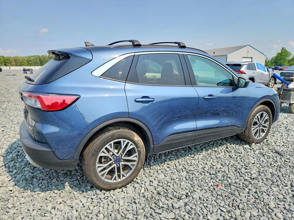 62037226 :رقم المزاد ، 1FMCU9H67LUC13499 vin ، 2020 Ford Escape مزاد بيع