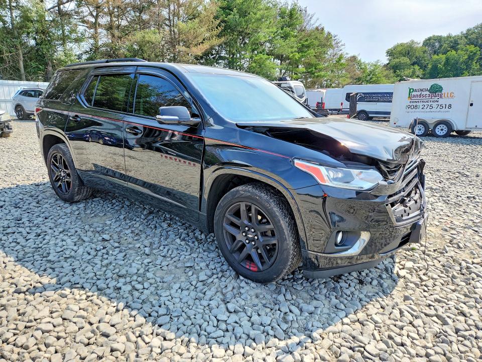 61088876 :رقم المزاد ، 1GNEVKKW7KJ233270 vin ، 2019 Chevrolet Traverse مزاد بيع