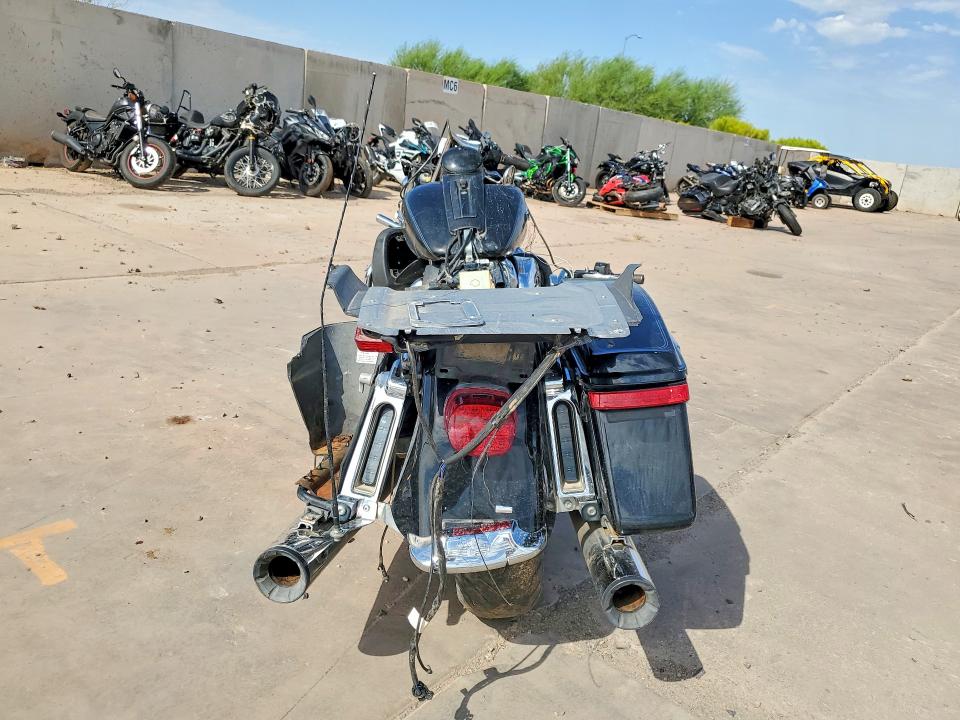 Продажа на аукционе авто 2017 Harley-davidson Flhtcu, vin: 1HD1FCC15HB617952, номер лота: 60650666